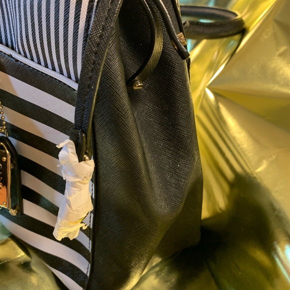 Calvin Klein Purse/Handbag - Picture 4 of 8